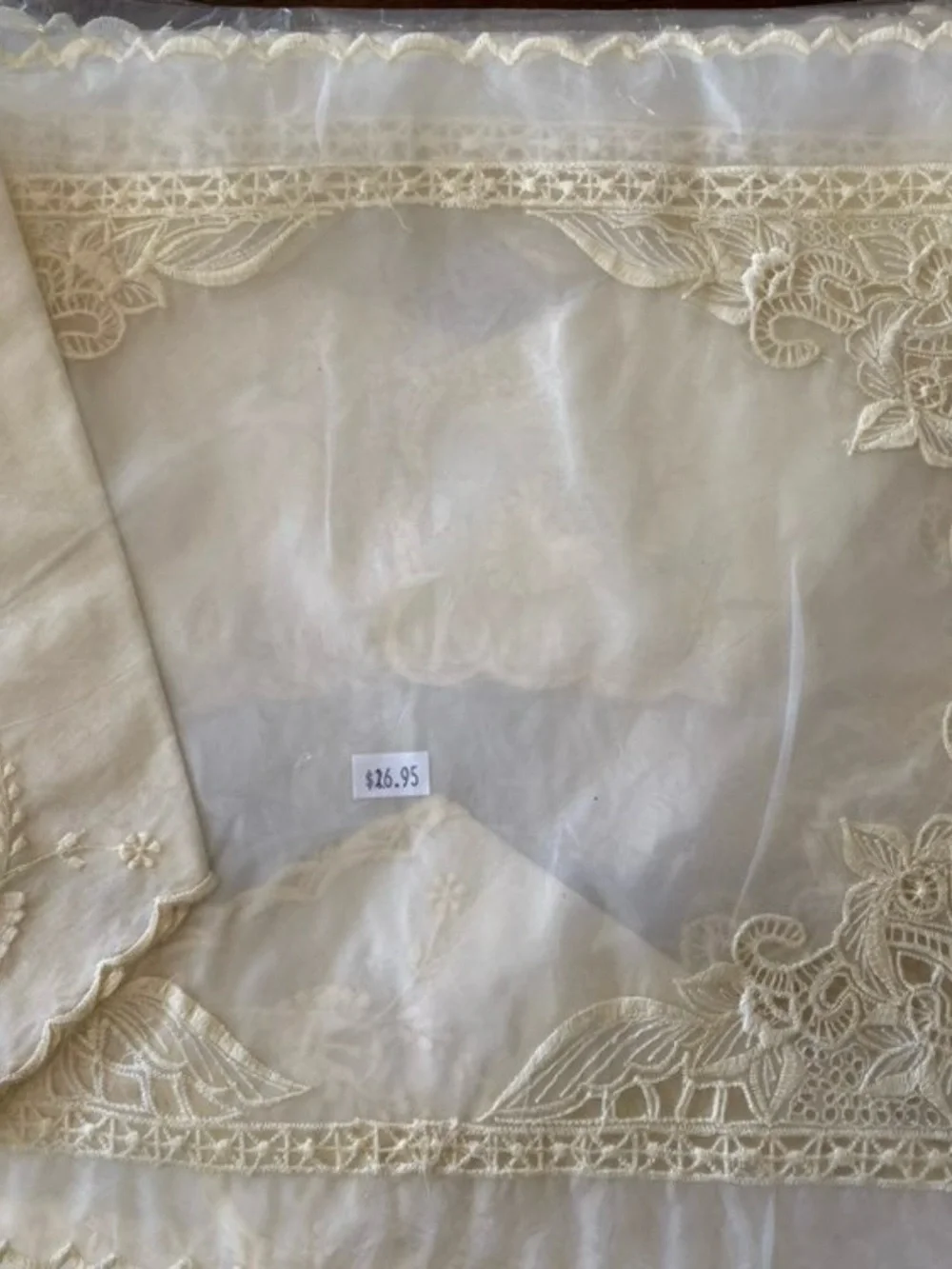 Vintage placemats with napkins set of 4